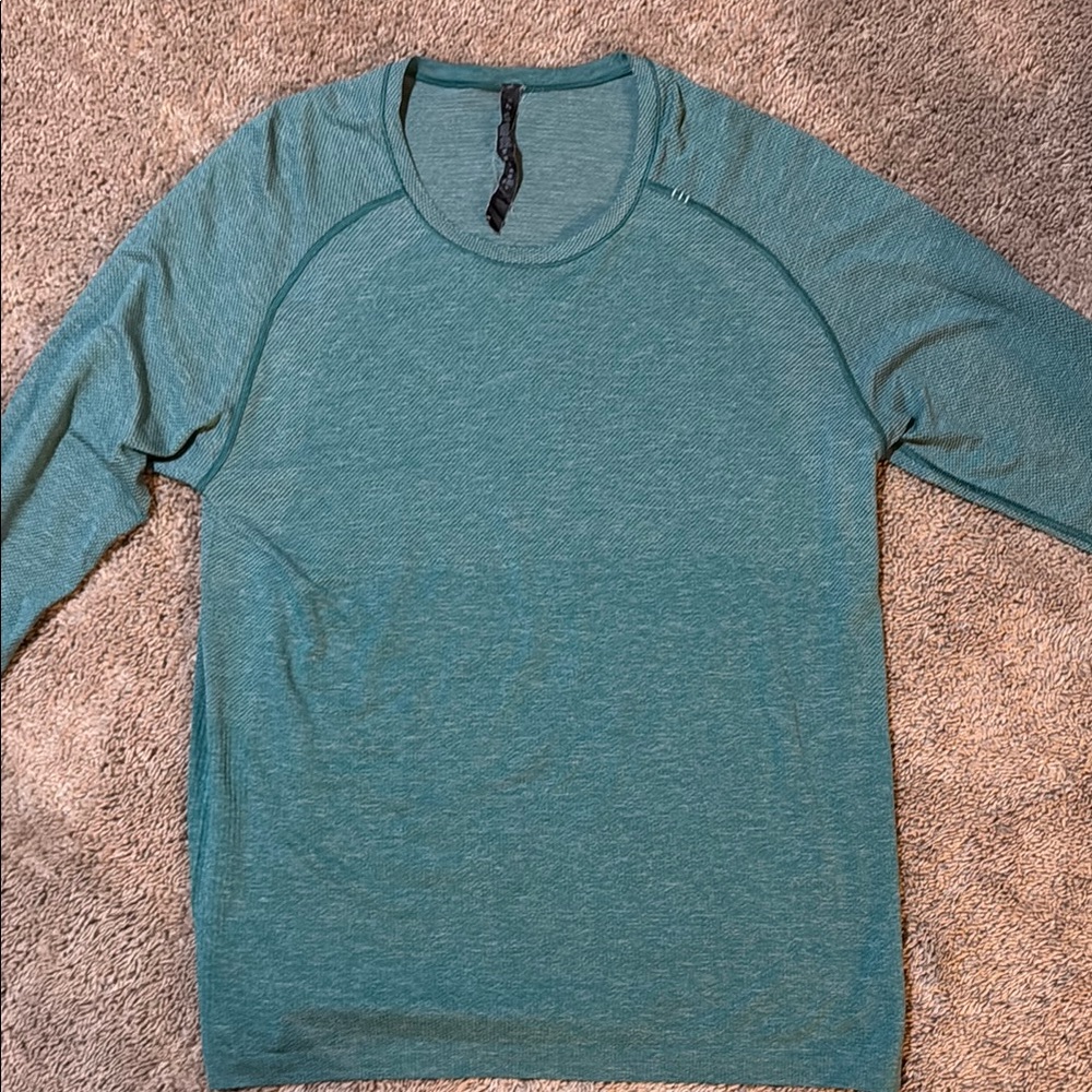 Men's lululemon teal metal vent long sleeve shirt